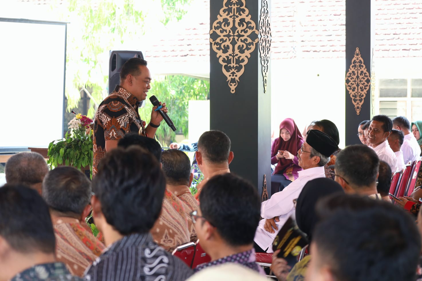 Bupati Grobogan Ajak Kepala Desa Perkuat Guyub Rukun dan Perhatian terhadap Warga Miskin Ekstrem