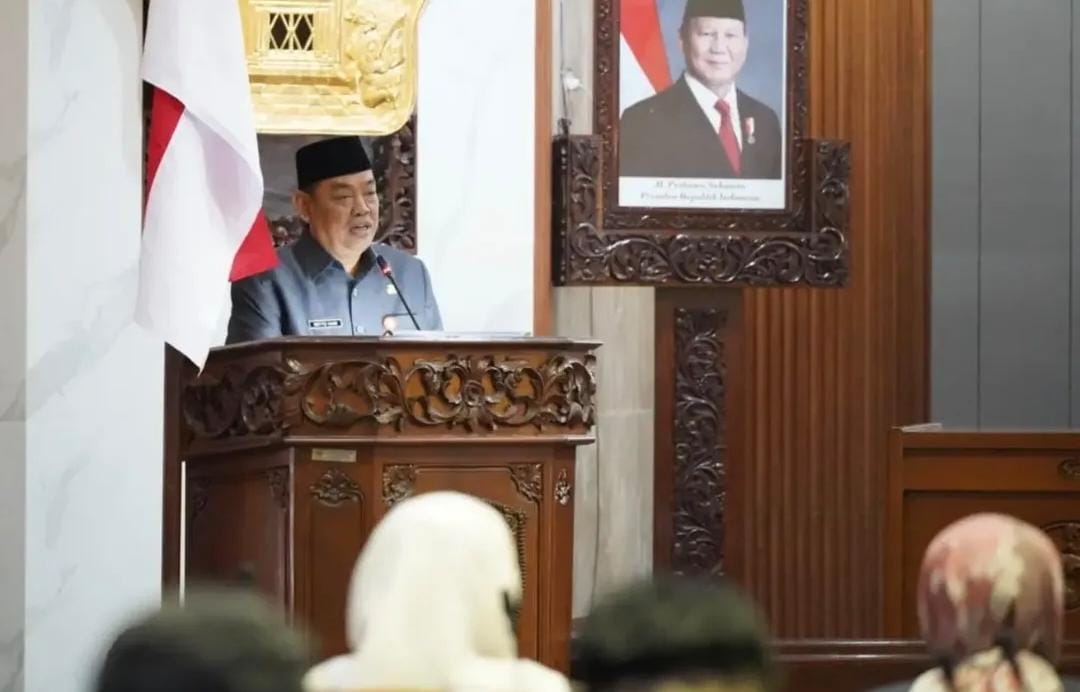 Bupati Setyo Hadi dan Pimpinan DPRD Grobogan Tandatangani Persetujuan Raperda Pertanggungjawaban APBD 2025