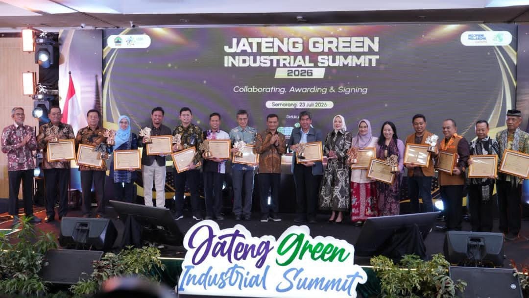 PEMERINTAH KABUPATEN GROBOGAN RAIH JUARA I JATENG GREEN INDUSTRIAL SUMMIT 2026